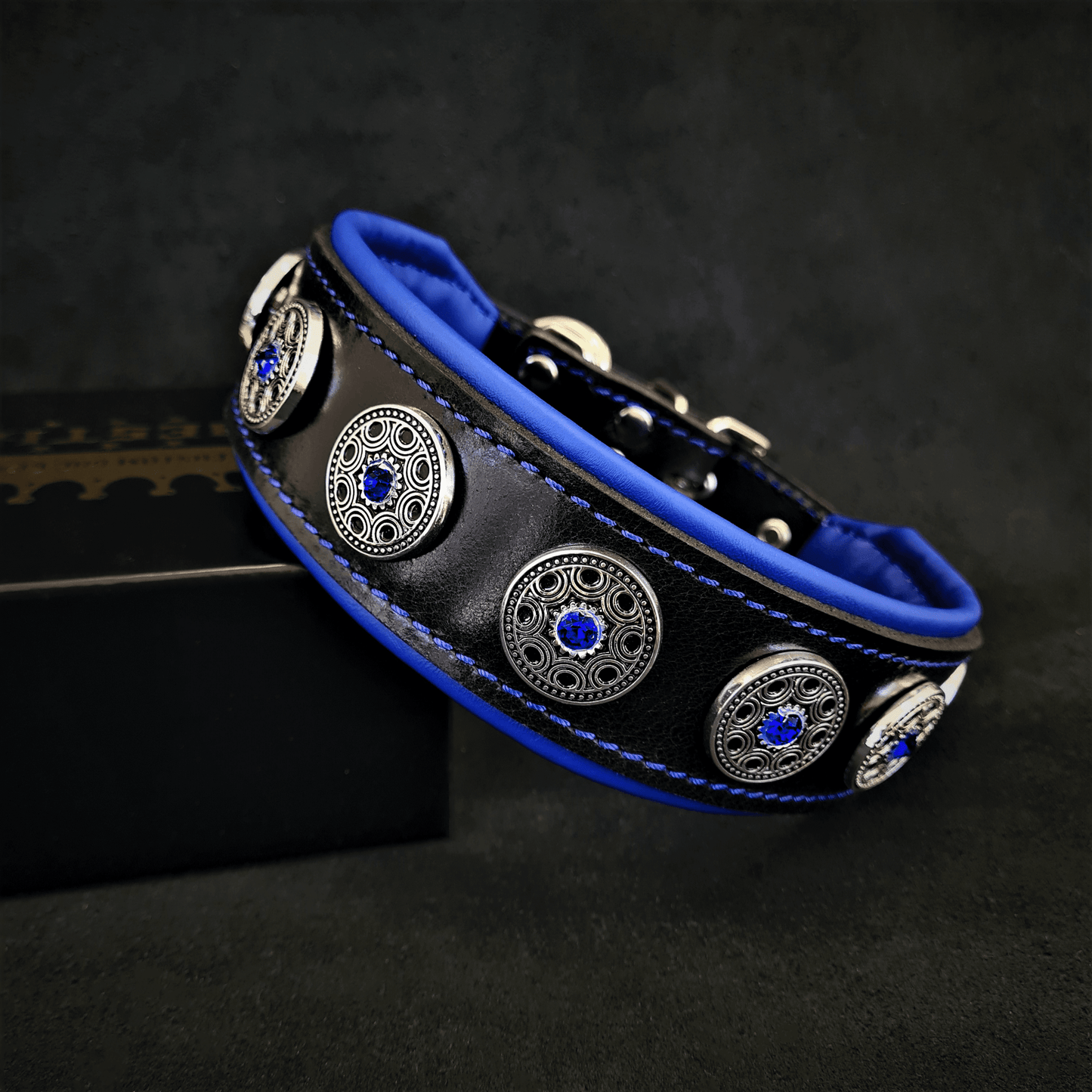 Bestia "Bijou" Dog Collar | Black & Blue | Handcrafted European Leather - A Horizon Dawn